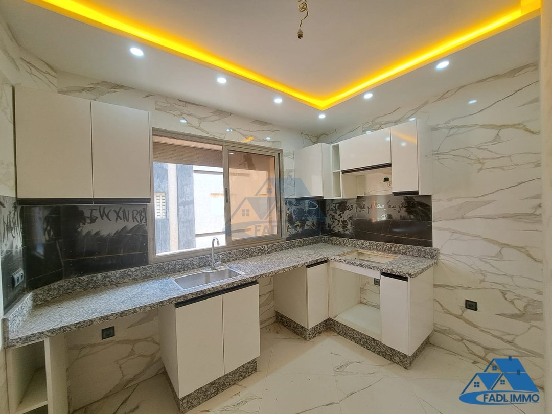 شقة للبيع مع موقف سيارات في الطابق الأول - Photo 6