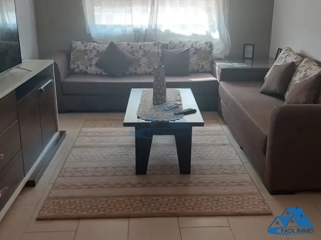 Apartment for rent with terrace - Photo 2