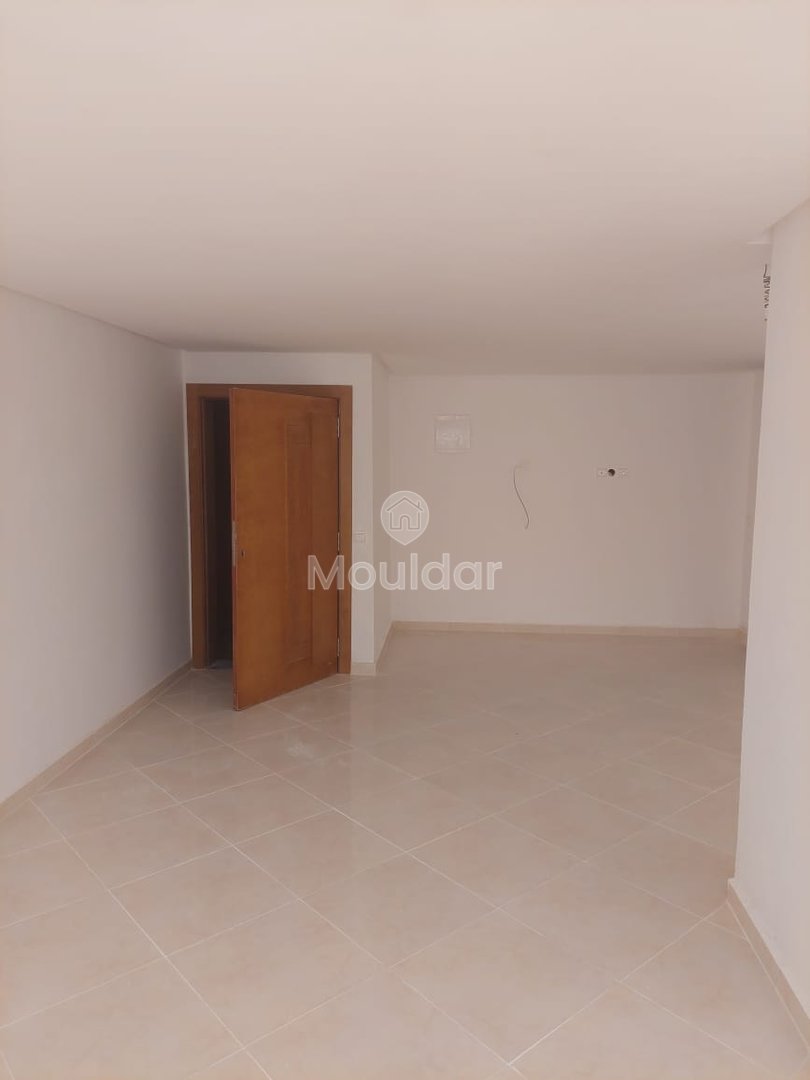 Bureau à louer au premier étage - Photo 8