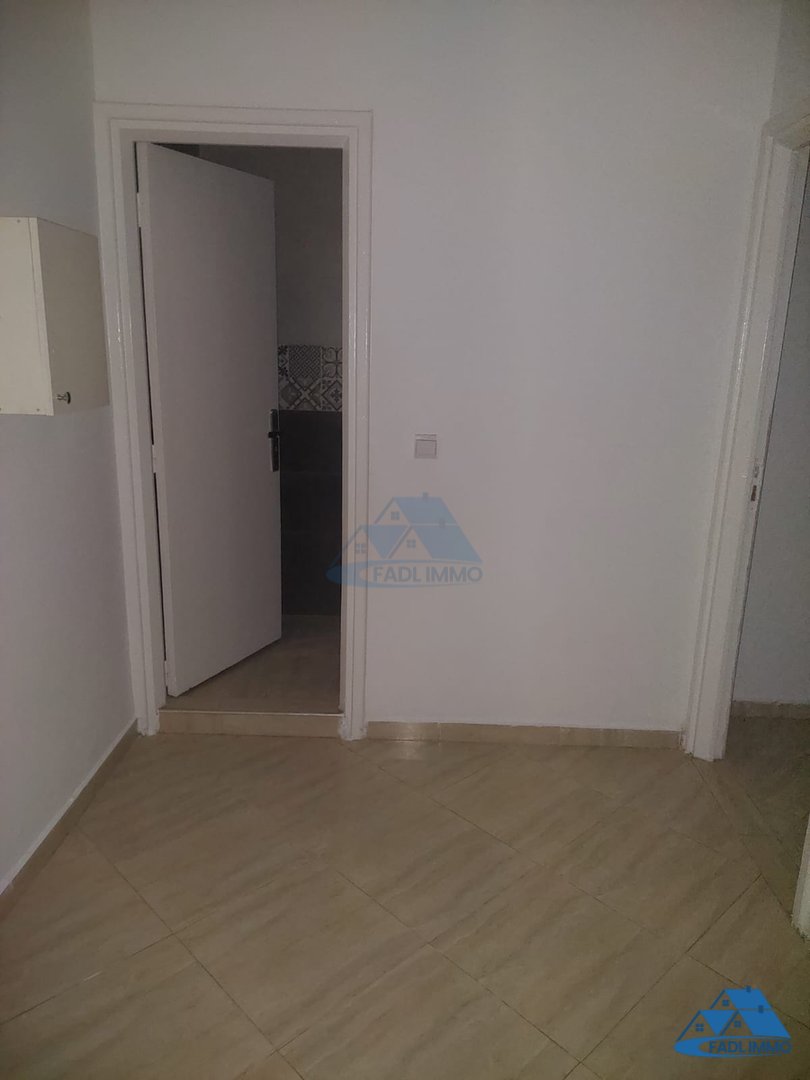 Studio à louer au premier étage - Photo 4