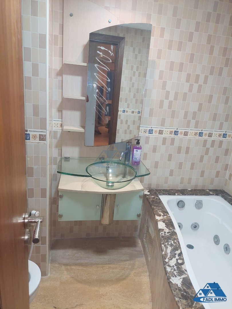 Apartamento en alquiler con aparcamiento - Photo 16