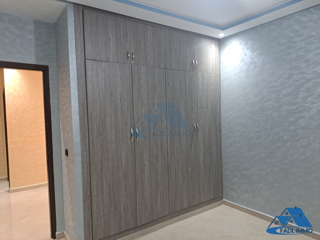 منزل للبيع مع موقف سيارات و طابقين - Photo 5