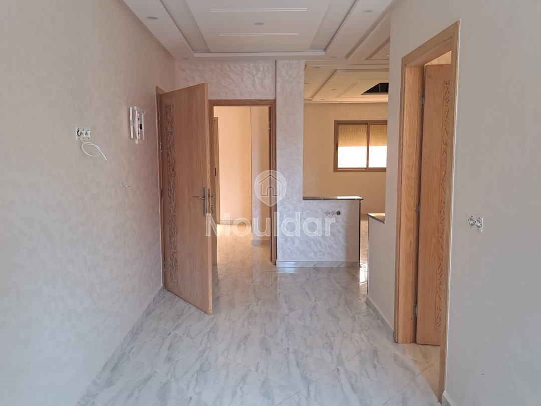 شقة جديدة للبيع مع شرفة في الطابق الأول - Photo 6