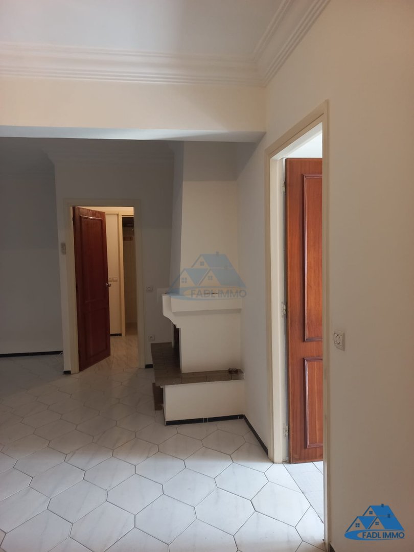 شقة للبيع مع تراس في الطابق الرابع - Photo 3