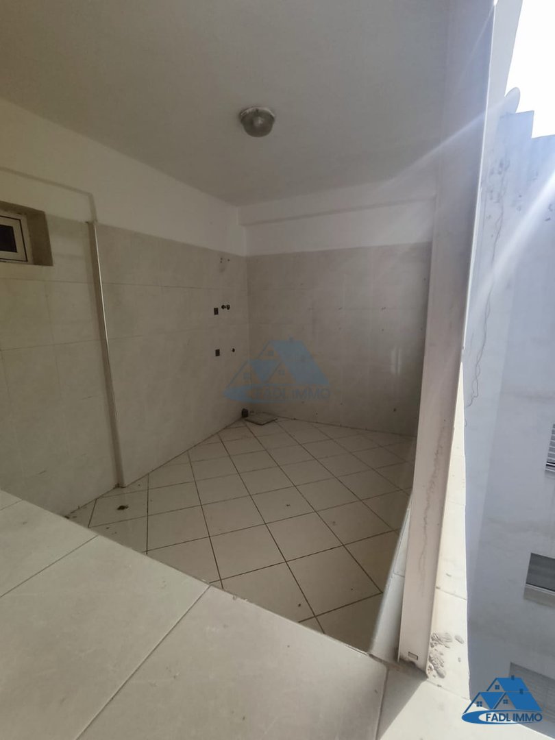 Apartment for sale with terrace - Photo 14