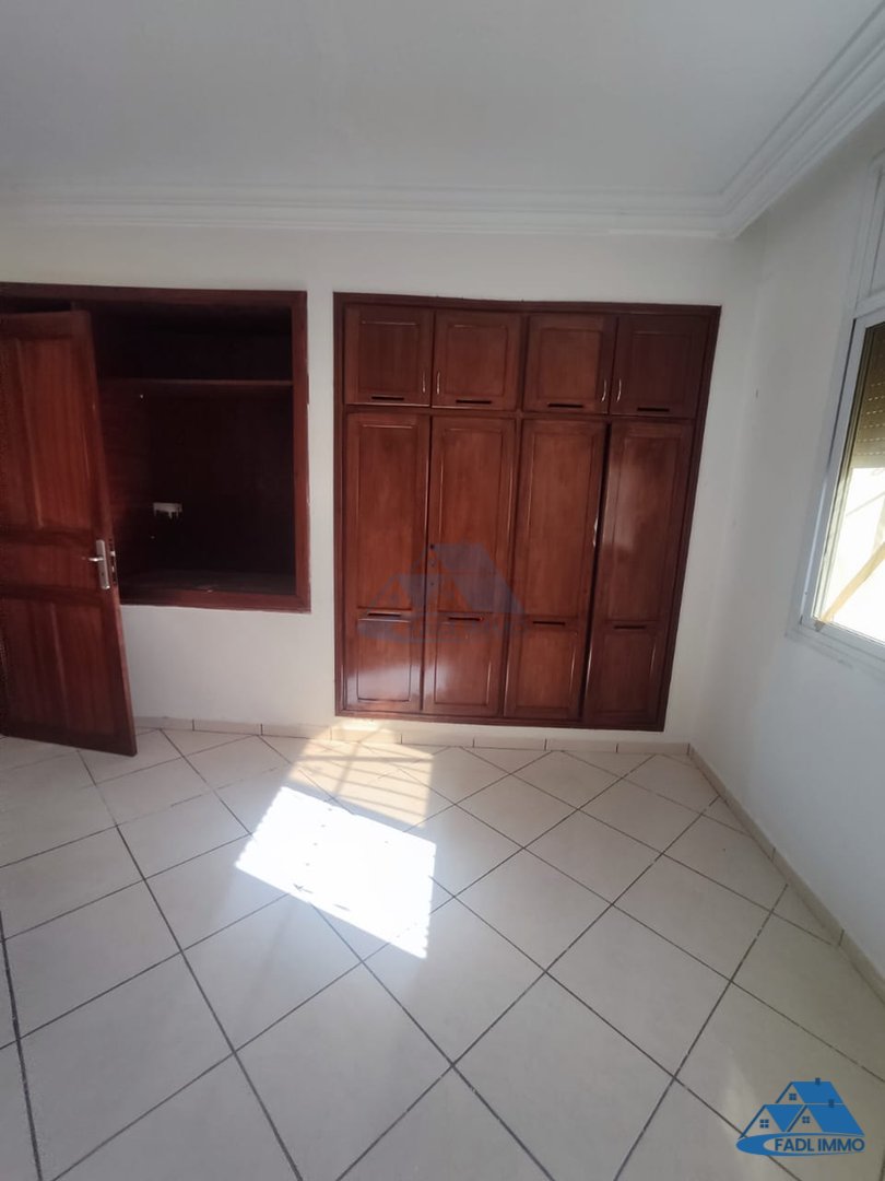 Apartment for sale with terrace - Photo 2