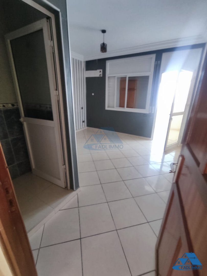 Apartment for sale with terrace - Photo 9