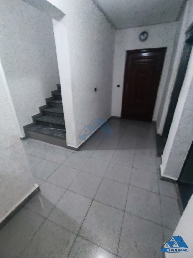 Apartment for sale with terrace - Photo 8