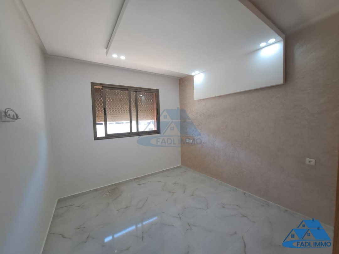 شقة للبيع في الطابق الثاني - Photo 3