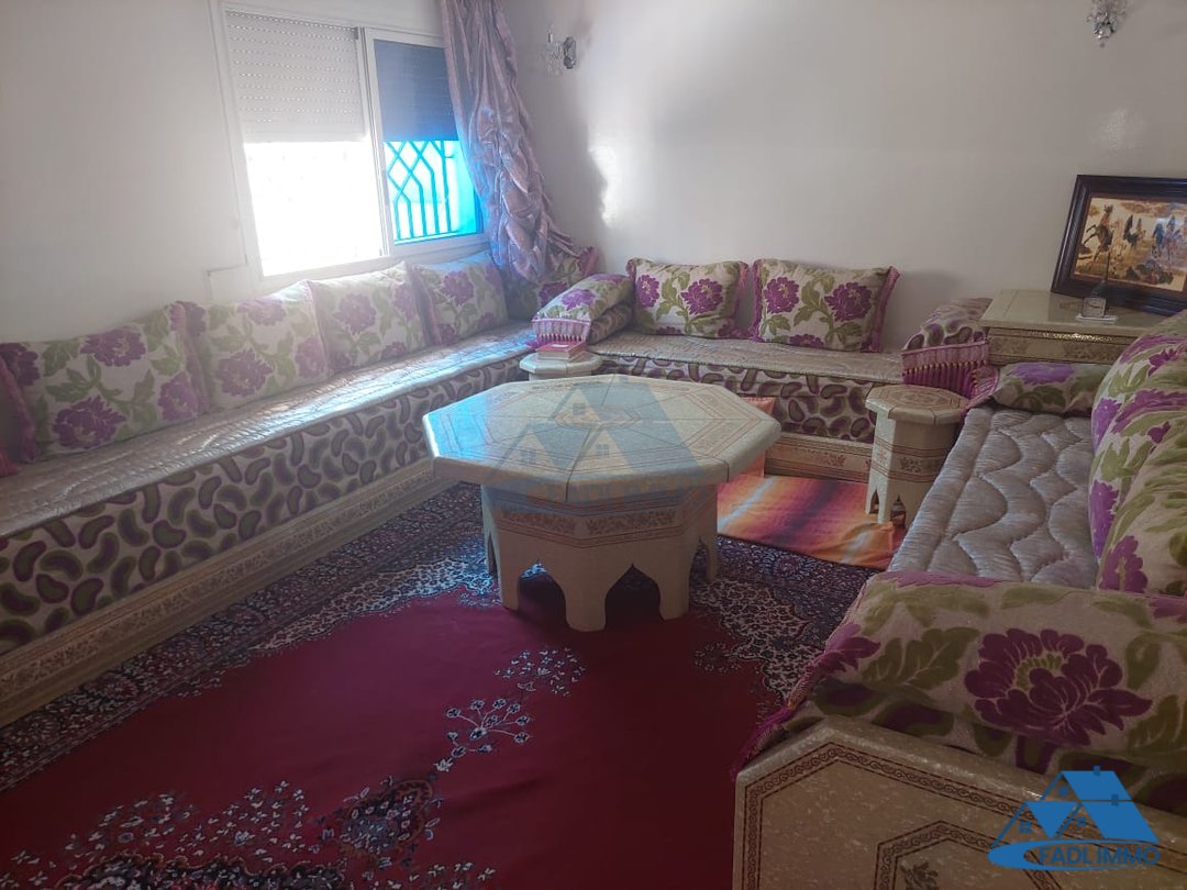 Villa en venta con terraza y tres pisos - Photo 9