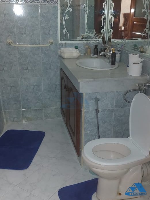 Villa en venta con terraza y dos pisos - Photo 10