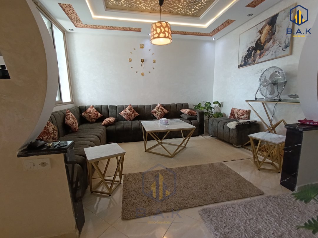 Apartamento en alquiler con terraza - Photo 1