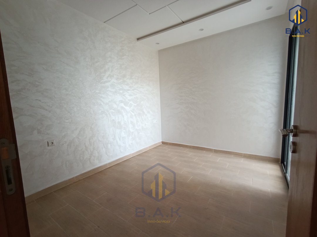 شقة للبيع مع حديقة في الطابق الرابع - Photo 9