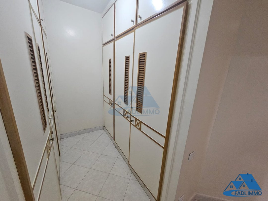 Apartment for rent with terrace - Photo 9