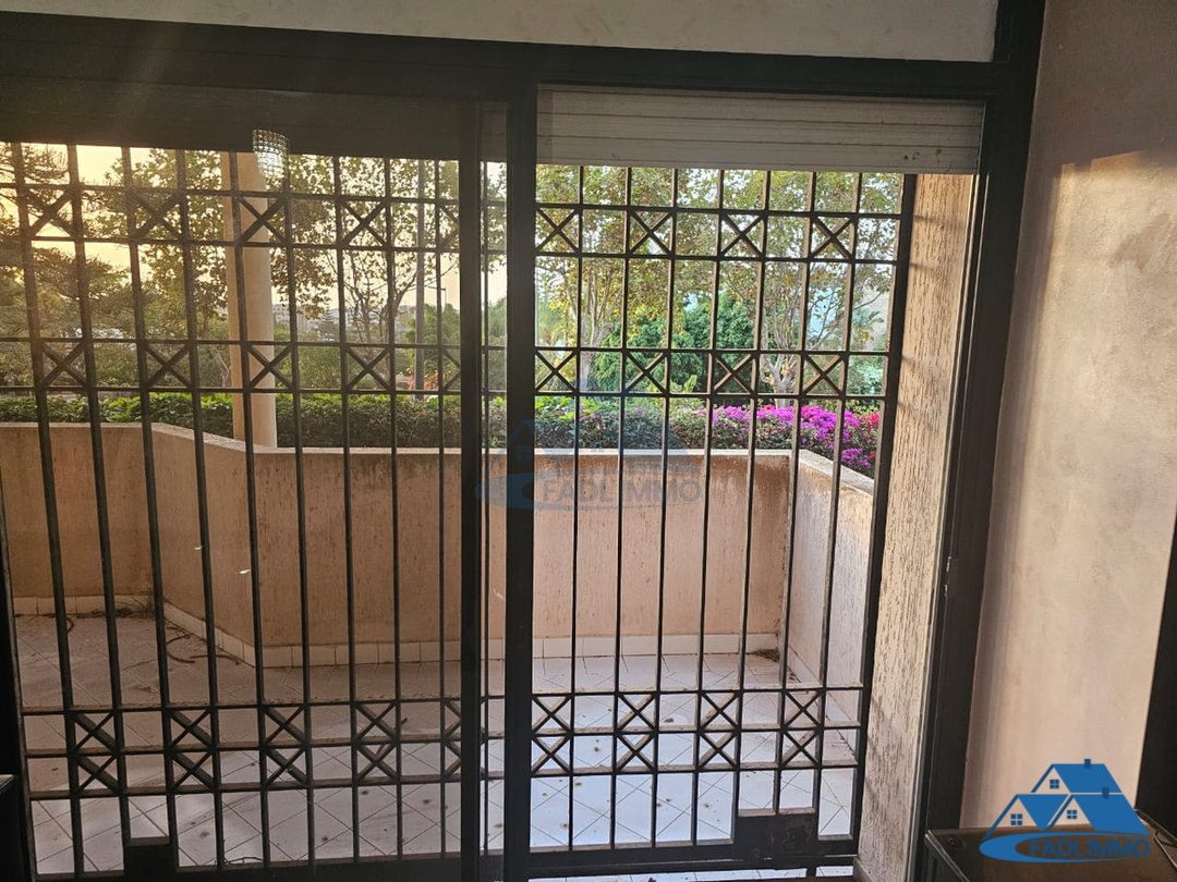 Apartment for rent with terrace - Photo 26