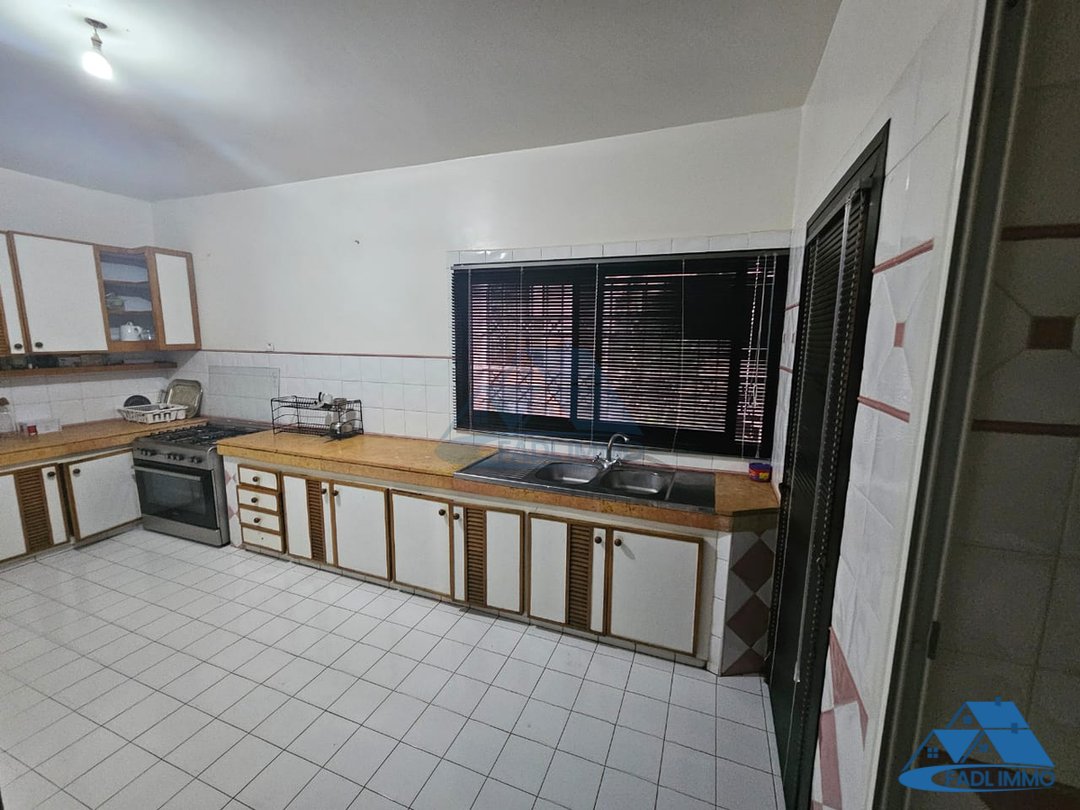 Apartment for rent with terrace - Photo 19