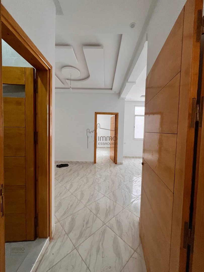 شقة للبيع مع تراس في الطابق الأرضي - Photo 3