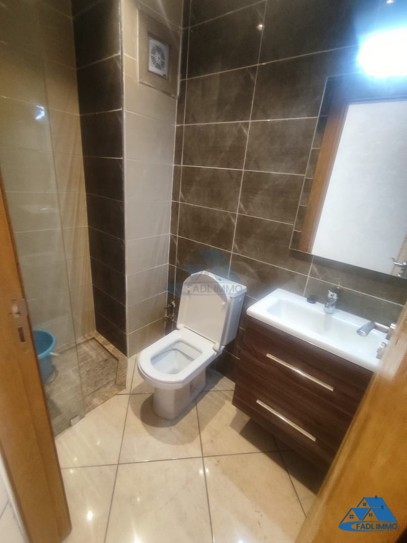 Apartment for sale with balcony - Photo 12