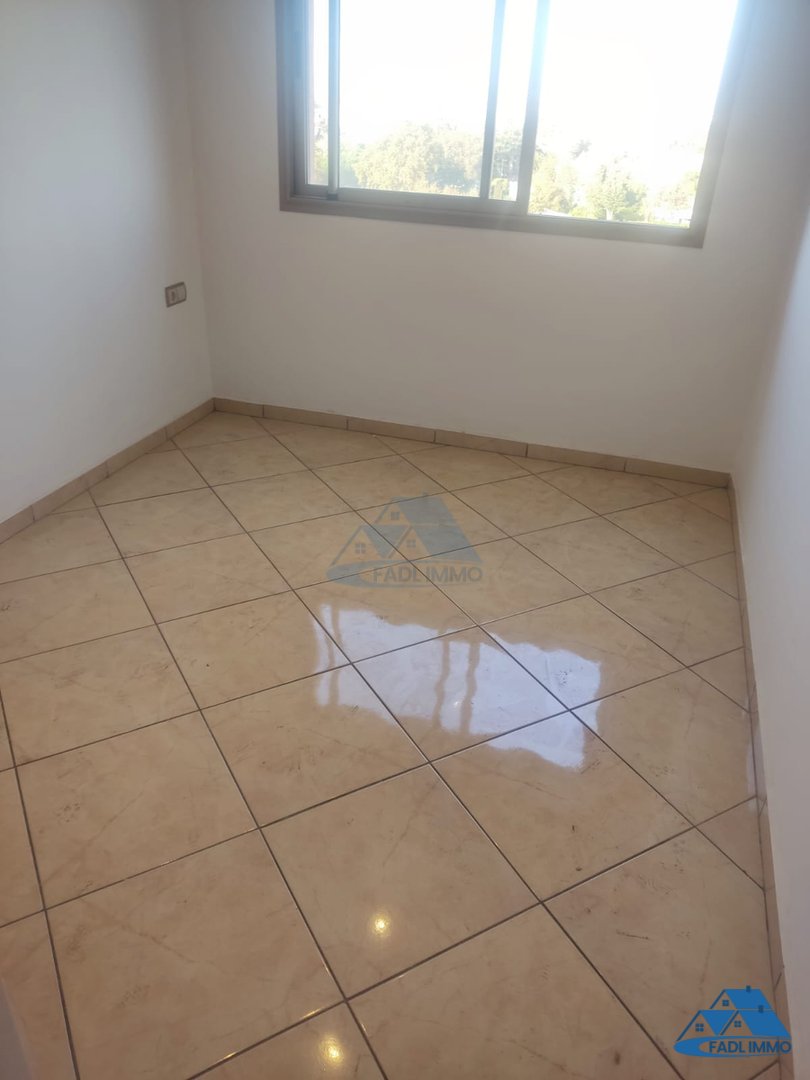 Apartment for sale with balcony - Photo 18