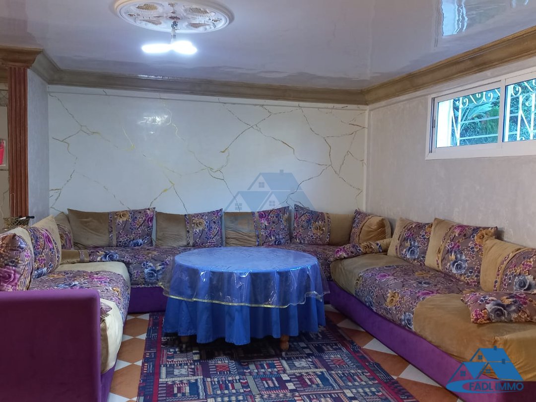 Villa à vendre avec terrasse et trois étages - Photo 22