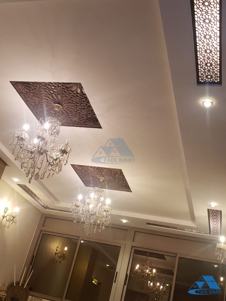 شقة للبيع مع موقف سيارات في الطابق الثالث - Photo 20