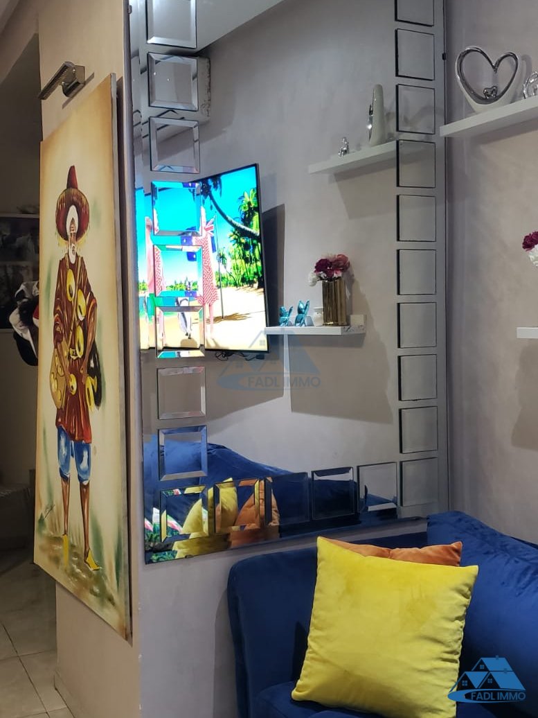 شقة للبيع مع موقف سيارات في الطابق الثالث - Photo 4