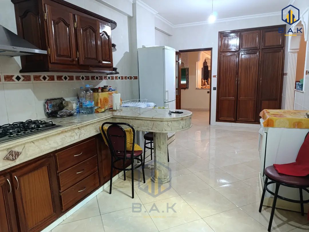 Apartamento en alquiler con balcón en el primer piso - Photo 17