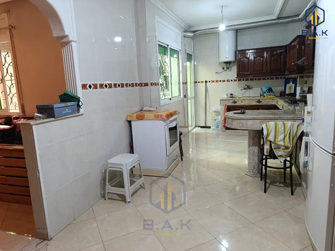 Apartamento en alquiler con balcón en el primer piso - Photo 19