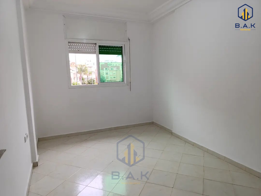 شقة للإيجار مع شرفة في الطابق الأول - Photo 9