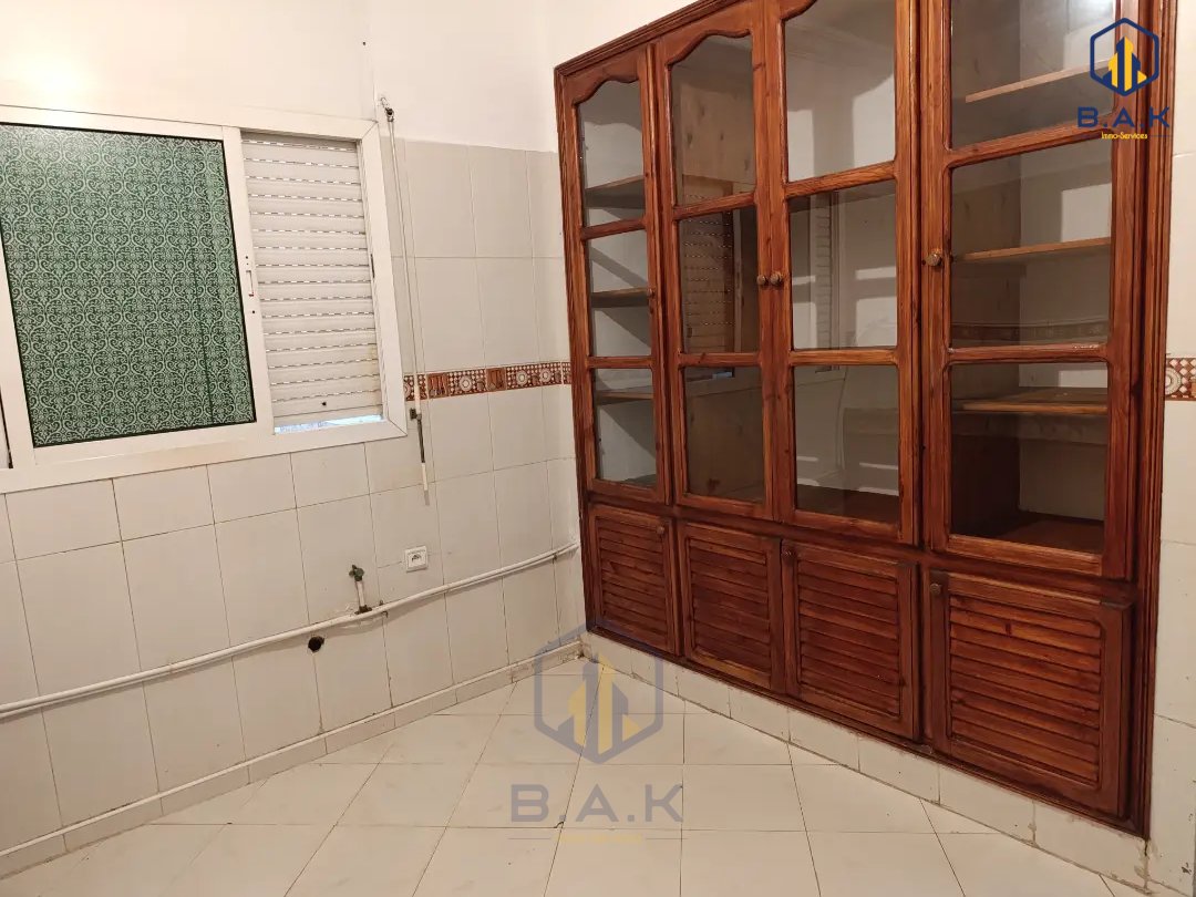 شقة للإيجار مع شرفة في الطابق الأول - Photo 12