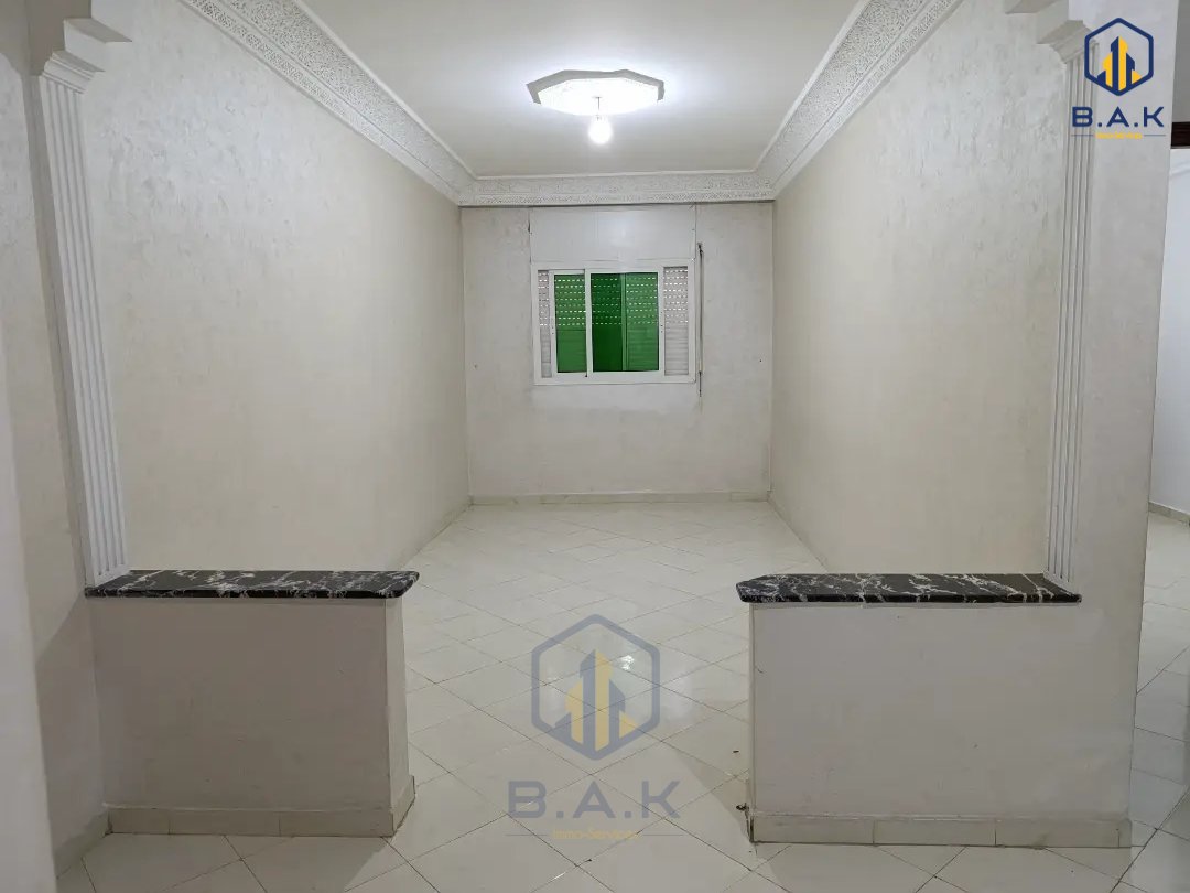 شقة للإيجار مع شرفة في الطابق الأول - Photo 2