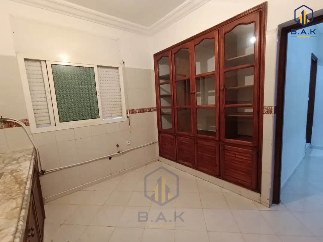 شقة للإيجار مع شرفة في الطابق الأول - Photo 11