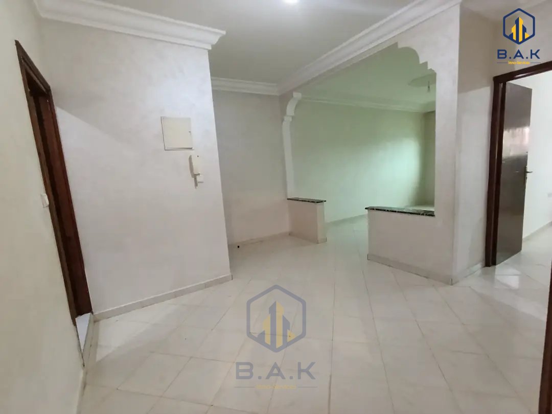 شقة للإيجار مع شرفة في الطابق الأول - Photo 4