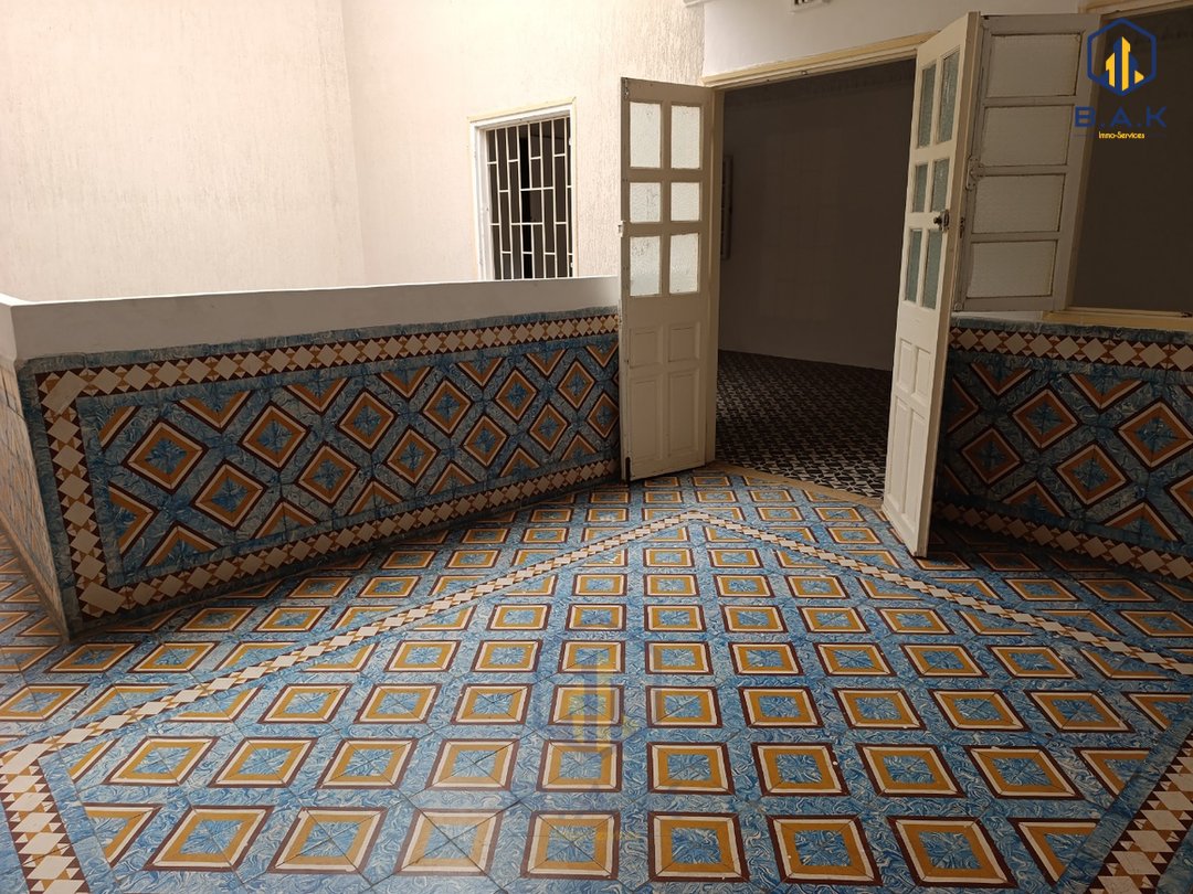 House for sale with terrace - Photo 7