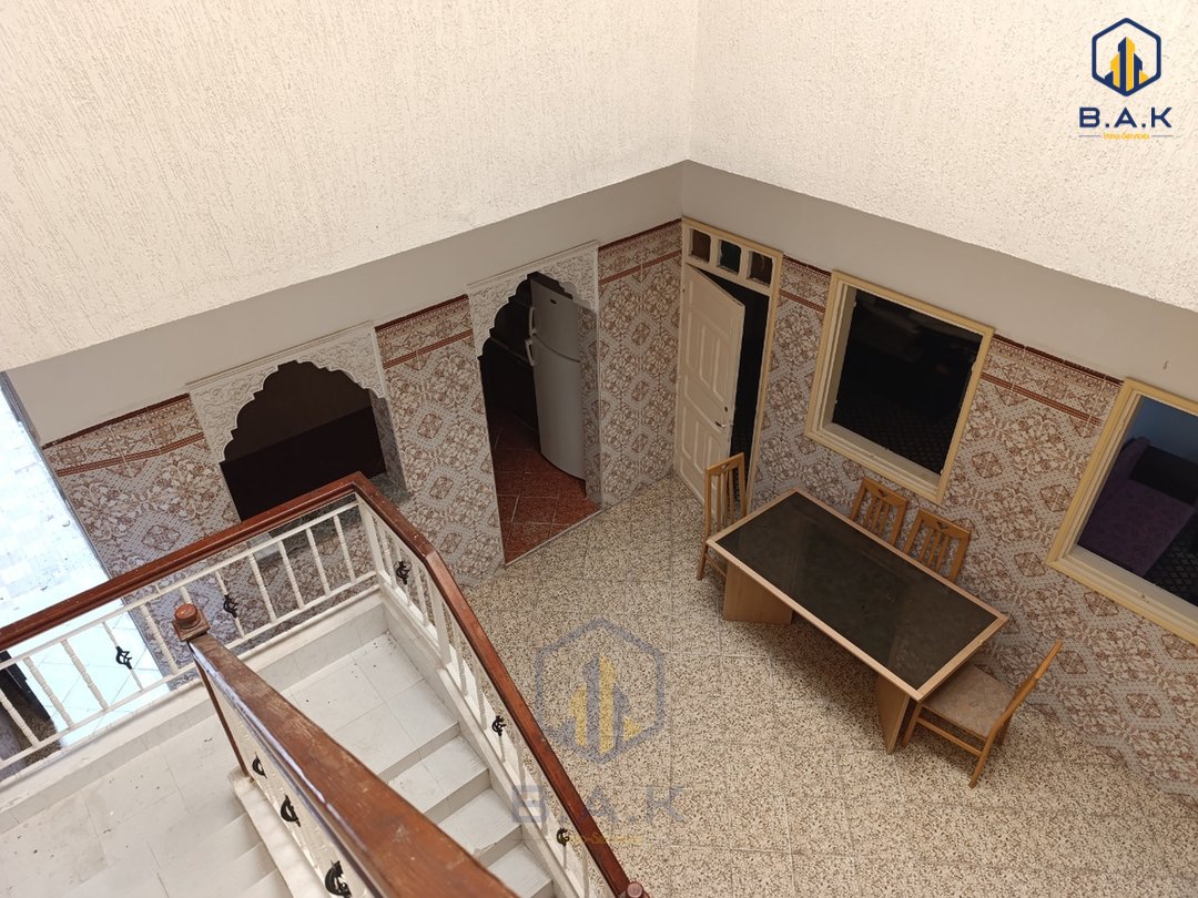 House for sale with terrace - Photo 6