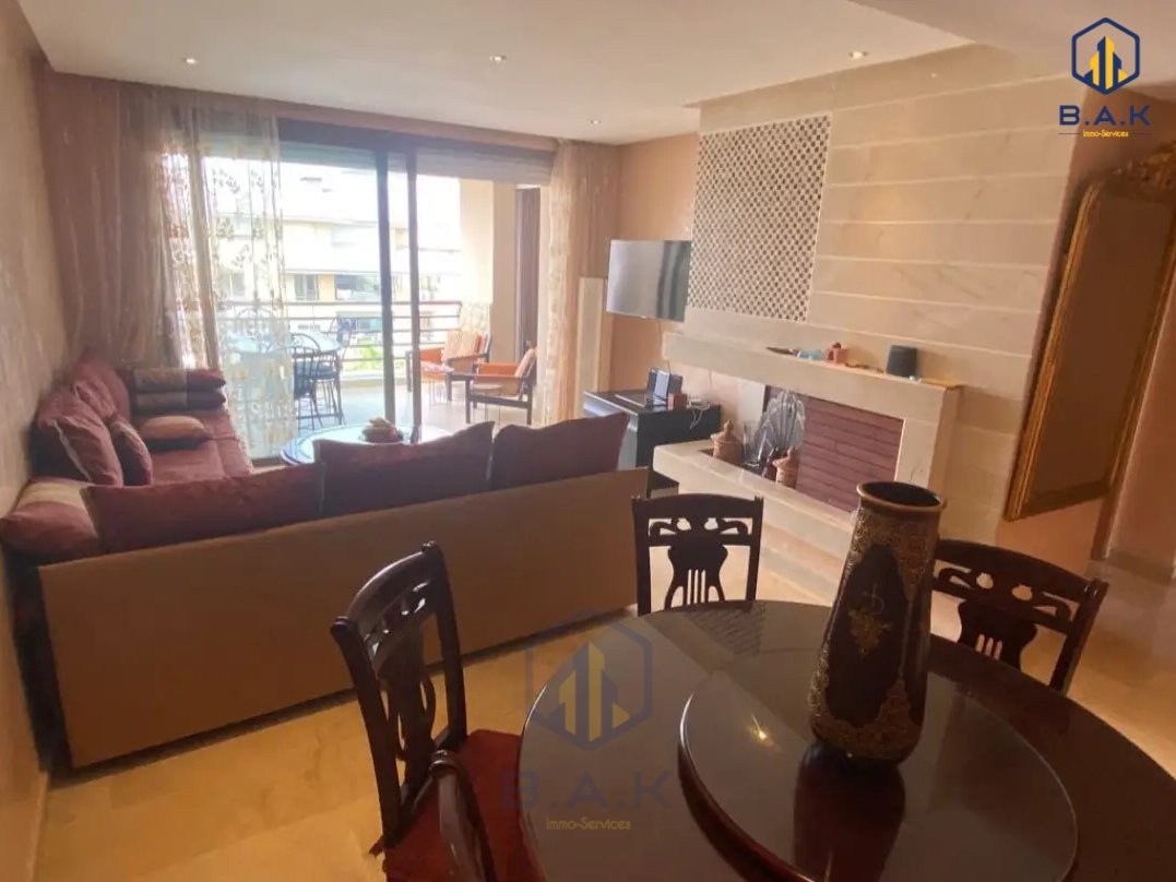 Apartamento en alquiler con piscina - Photo 2