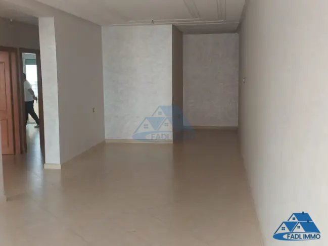 Apartment for rent with terrace - Photo 11