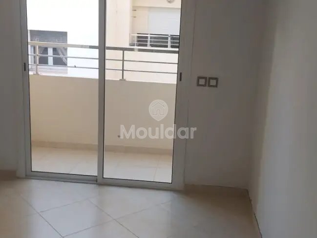 شقة للإيجار مع تراس في الطابق الثالث - Photo 2