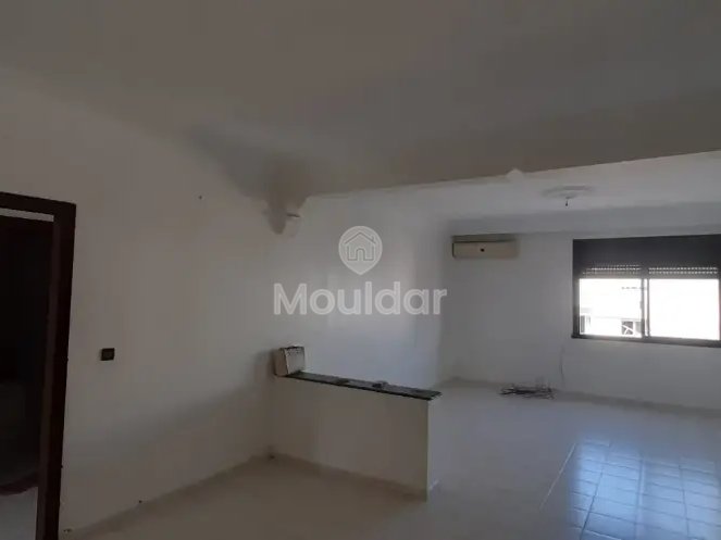 Apartment for sale with balcony - Photo 2