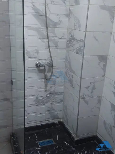 Studio à louer avec balcon au cinquième étage - Photo 3