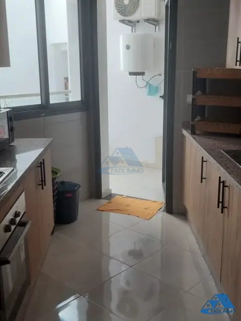 Studio à louer avec balcon au cinquième étage - Photo 17