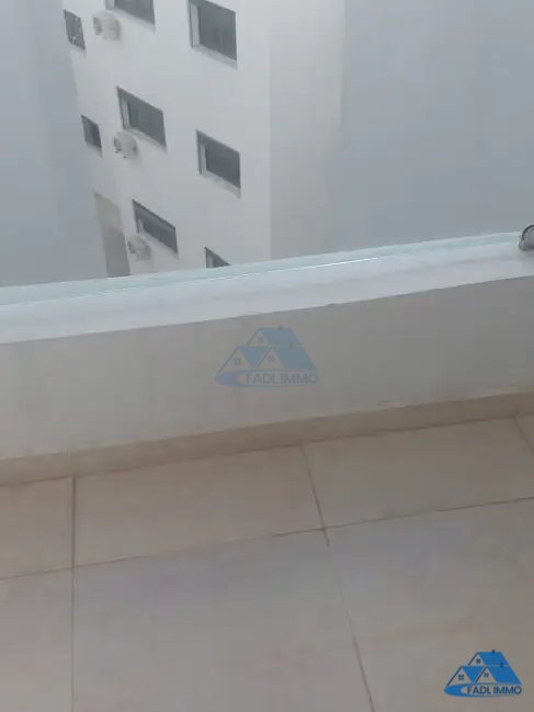 Studio à louer avec balcon au cinquième étage - Photo 12