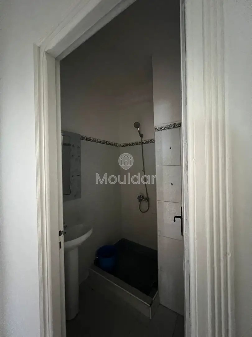 شقة للبيع في الطابق الثالث - Photo 14