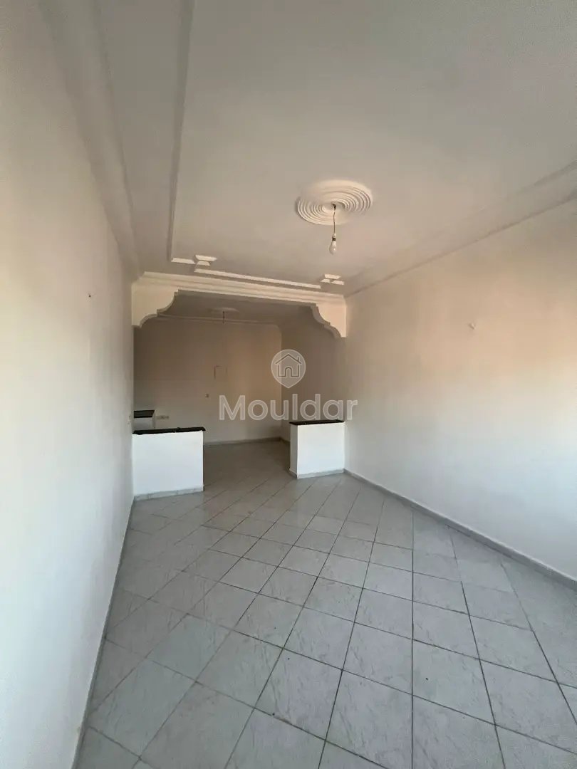 شقة للبيع في الطابق الثالث - Photo 11