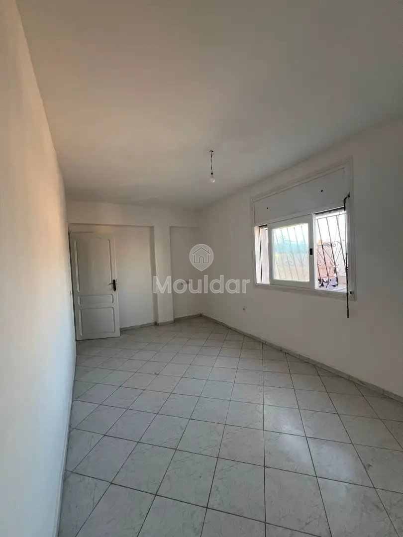 شقة للبيع في الطابق الثالث - Photo 8