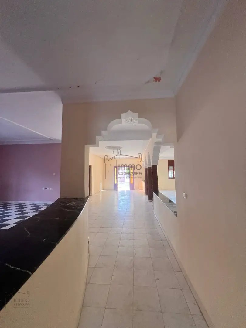 Villa for sale in Idaouguerd with pool - 4 bedrooms, 900 m². - Photo 24