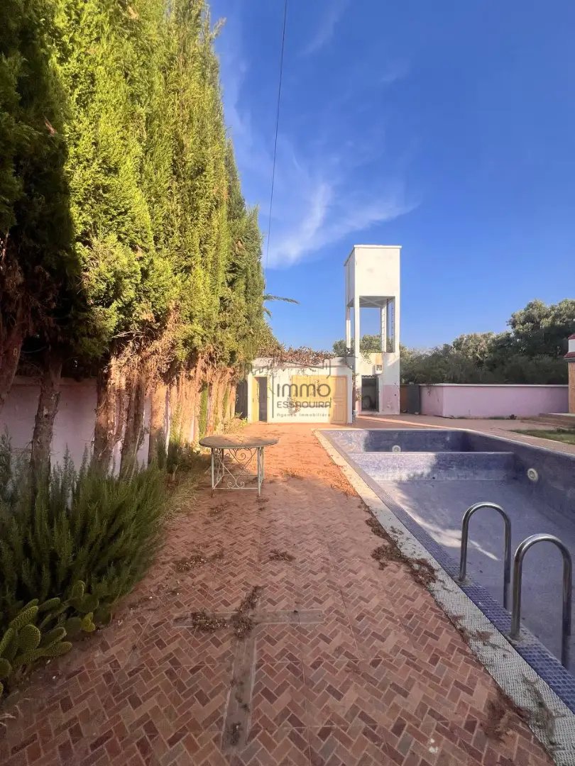 Villa for sale in Idaouguerd with pool - 4 bedrooms, 900 m². - Photo 28