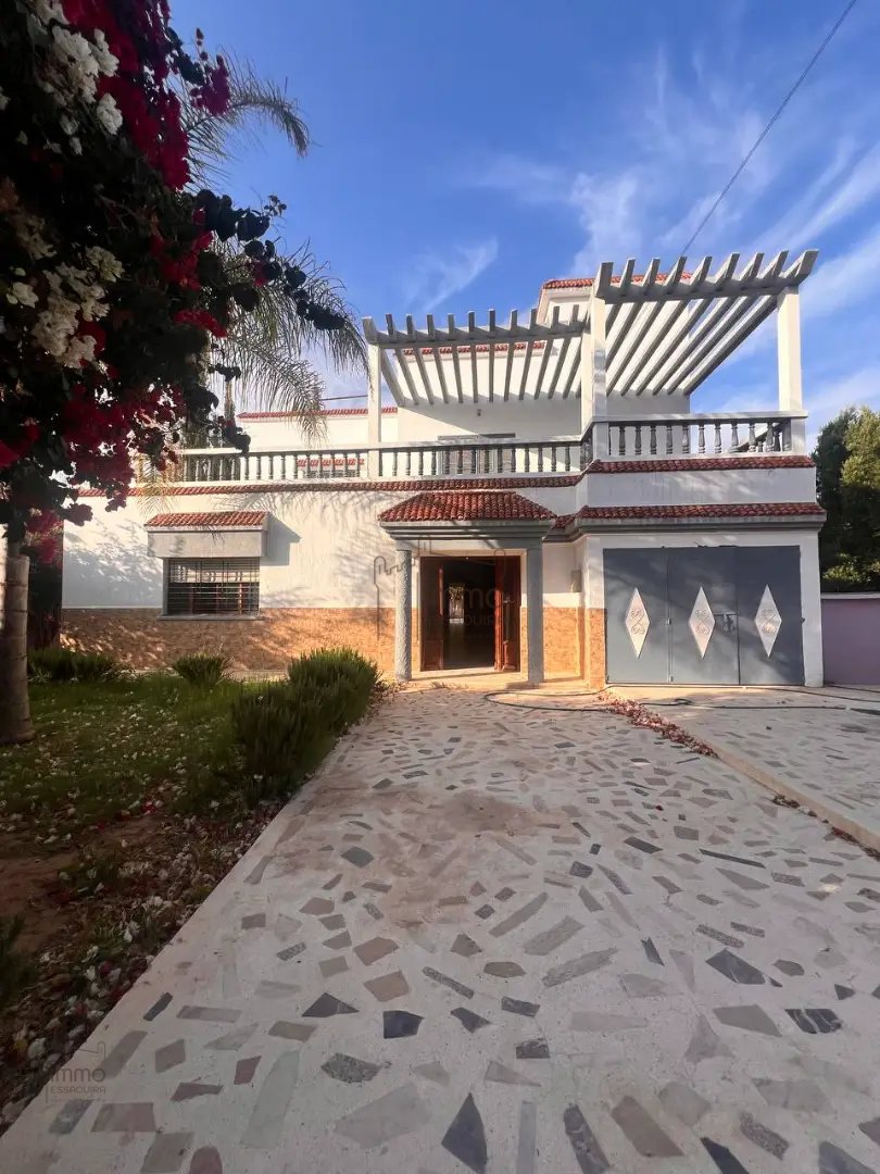 Villa for sale in Idaouguerd with pool - 4 bedrooms, 900 m². - Photo 9