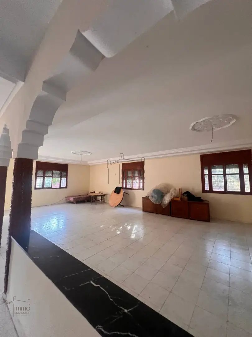 Villa for sale in Idaouguerd with pool - 4 bedrooms, 900 m². - Photo 22