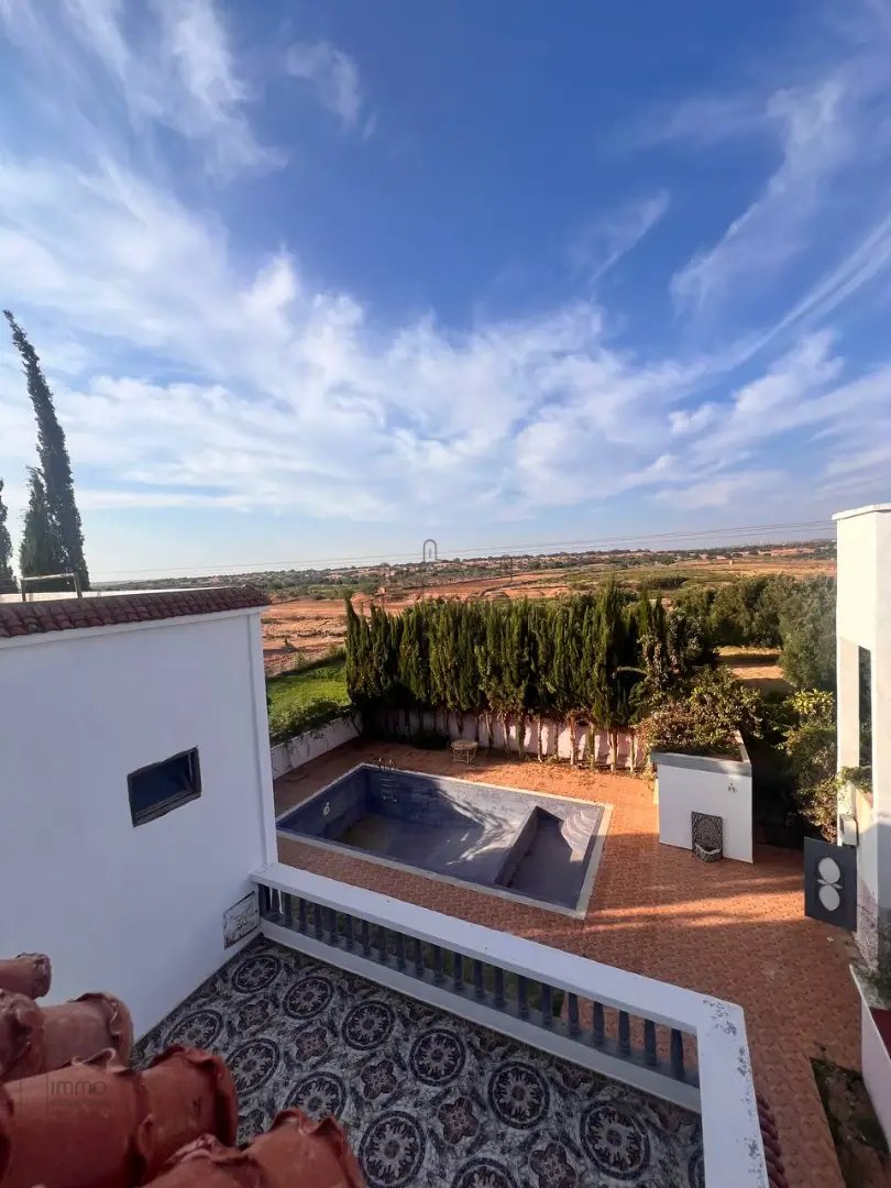 Villa for sale in Idaouguerd with pool - 4 bedrooms, 900 m². - Photo 7